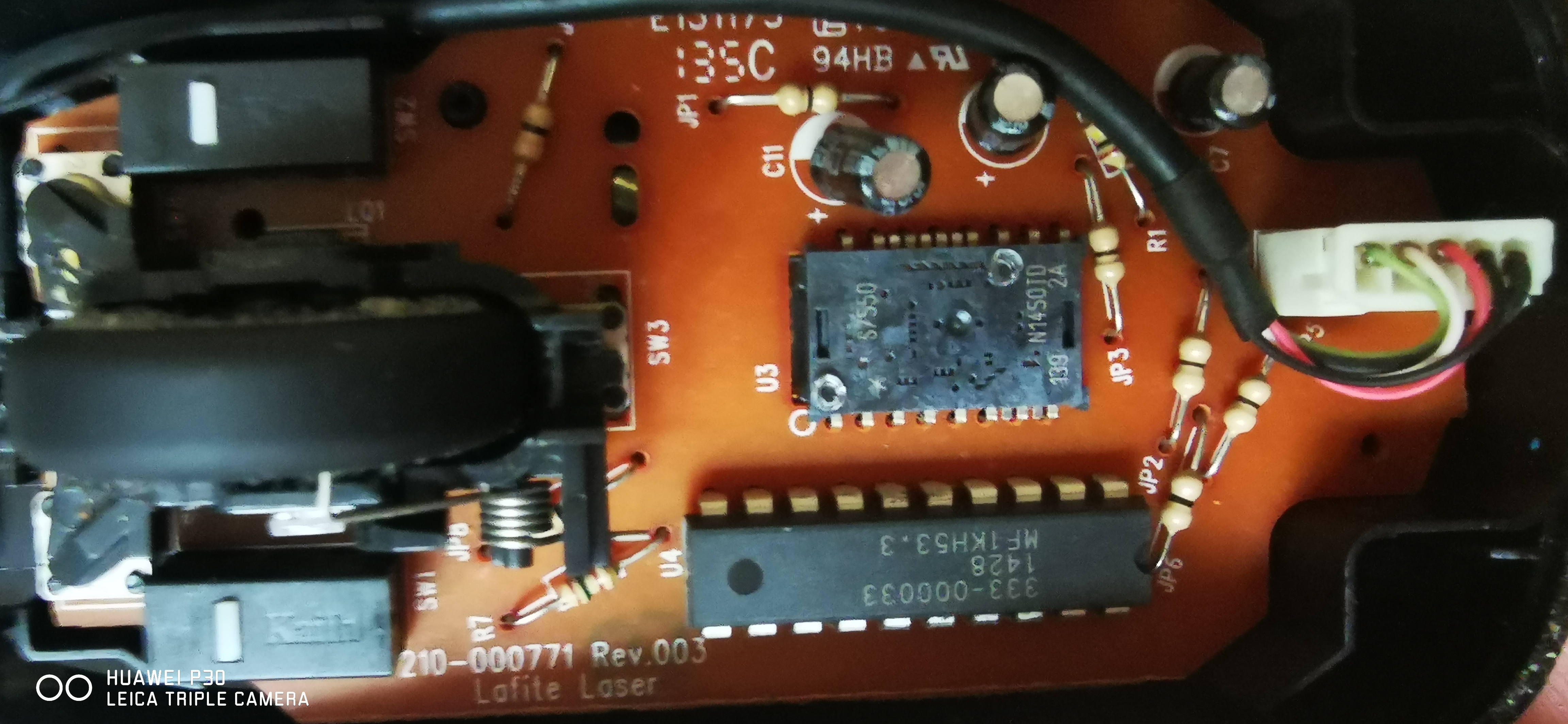 图2 正面照一览