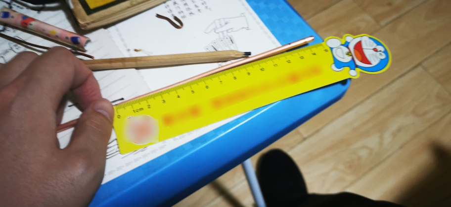 使用直尺测量长度